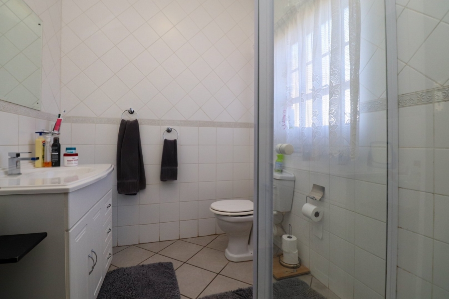 3 Bedroom Property for Sale in Flamwood North West